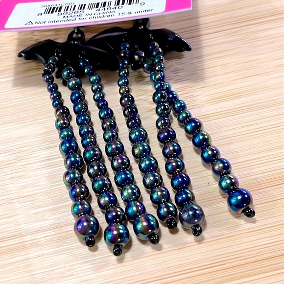 Brand New Betsey Johnson Halloween Bats Rainbow Oil Slick Beads Drop Earrings - Picture 12 of 16